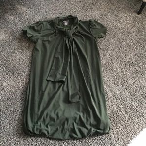 Chelsea and Theadore green dress